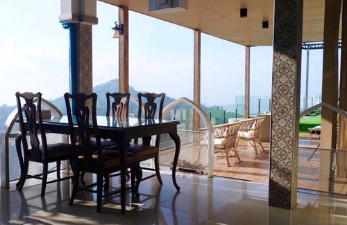 Nong Sarai Hotel | 95 m² Hotel ∙ 4 guests