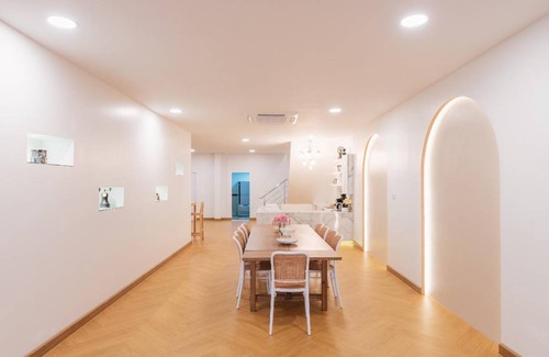 Hat Yai House | 960 m² House ∙ 5 bedrooms ∙ 10 guests