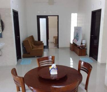 Kalasan House | 97 m² House ∙ 2 bedrooms ∙ 3 guests