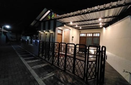 Yogyakarta House | Abadi Homestay