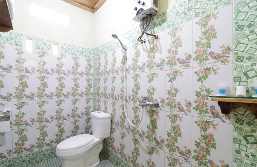 Berastagi Hotel | Alloyna Country Cottage