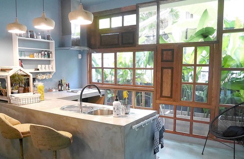 Thonglor House | ARTpartment @Thonglor Hip Area (3 bedrooms Townhome)