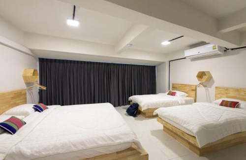 Bangkok Yai Hostel | Arun Old Town