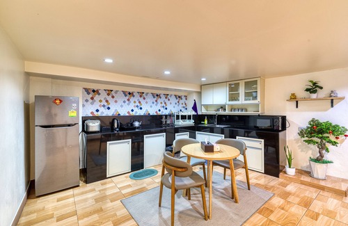 Makkasan House | Bangkok Watergate Townhouse