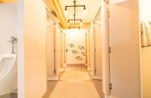 Chana Songkhram Hostel | Bedspread Hostel - Adults Only