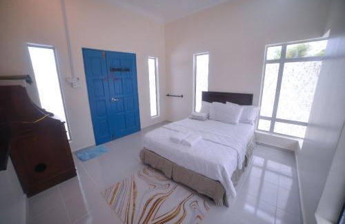 Kampung Kelewang Jatoh Hostel | Bee Good Chalet