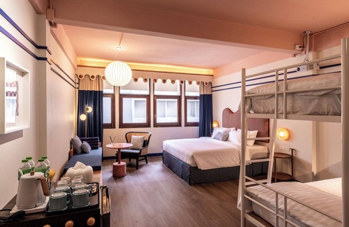 Bang Rak Hostel | Blu Dock Restel Bangkok