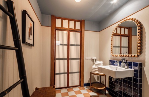 Bang Rak Hostel | Blu Dock Restel Bangkok