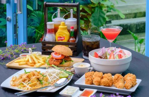 Asoke Hostel | Bodega Bangkok Soi 23
