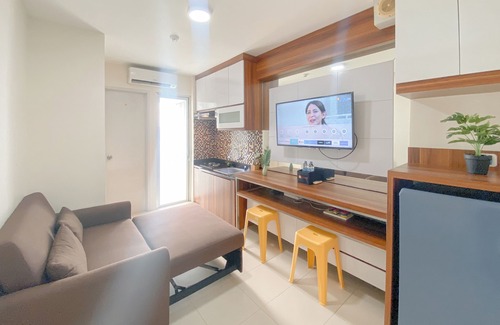 Jatinegara Apartment | Comfort Stay 1Br With Extra Room At Bassura City Apartment