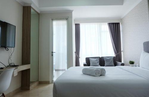 Cikini Apartment | Comfy Studio Menteng Park Apartment By Travelio