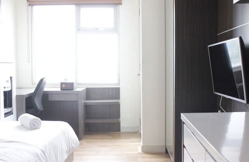 Cileunyi Hotel | Convenient Studio Apartment at Easton Park Residence Jatinangor