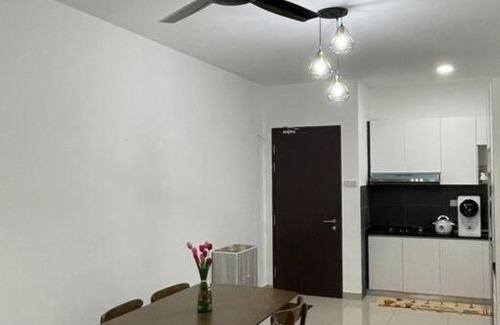 Bandar Penawar Apartment | D'Champs Homestay Desaru With Pool View