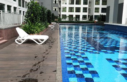 Kempas Apartment | D'summit residences