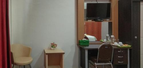 Belu Hotel | Edhotel Kusuma Atambua Mitra RedDoorz