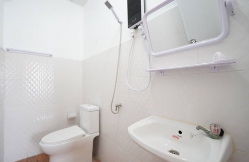 Chom Phon Hostel | EZ Sleep at Ratchada 19