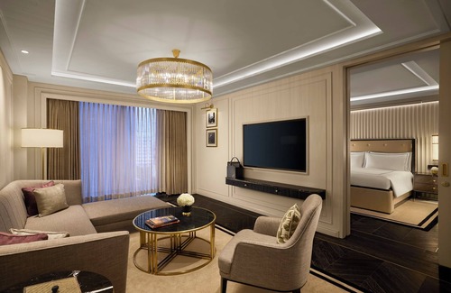 Vile Parle East Hotel | Fairmont Mumbai
