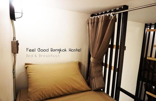 Arun Amarin Hostel | Feel Good Bangkok Hostel