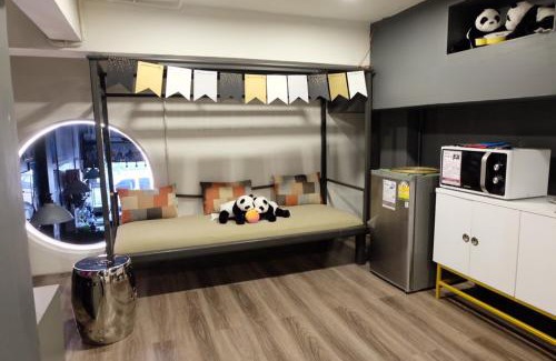 Talat Noi Hostel | Four Sisters Homestay