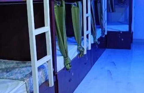 Delhi Hostel | Frazyone Hostel