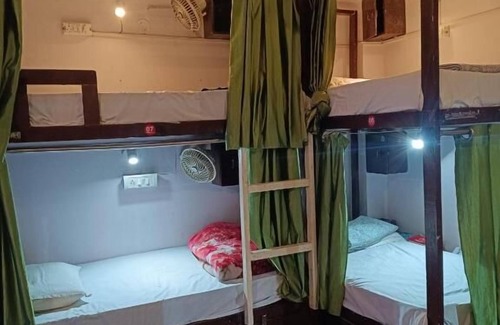 Delhi Hostel | Frazyone Hostel