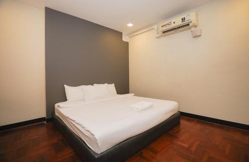 Bang Rak Apartment | GO INN Silom - BTS Surasak station