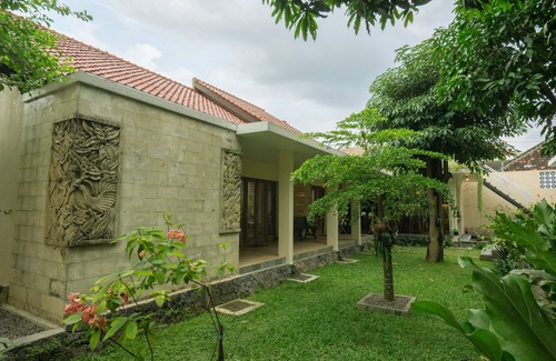 Klaten Villa | Griya Bayan Kraguman