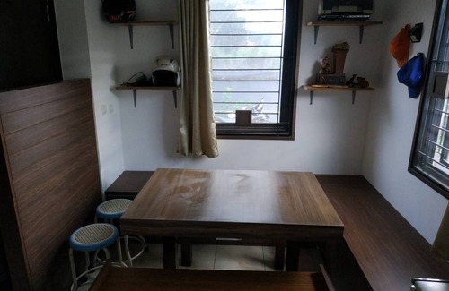 Tajur Halang Hostel | Hostel ∙ 8 guests