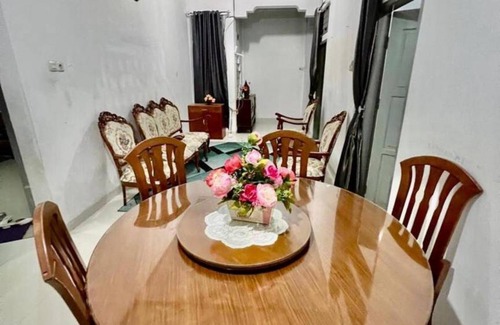 Padang Hostel | Hostel ∙ 8 guests