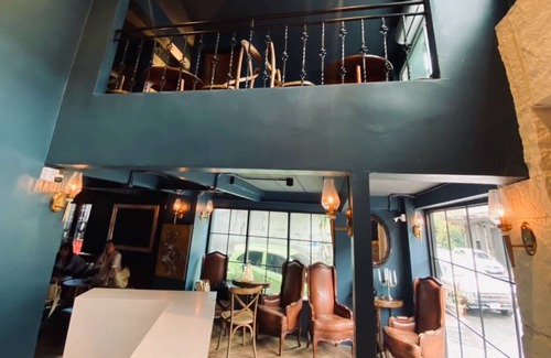 Talat Noi Hostel | Hostel ∙ 8 guests