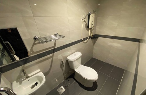 Taman Universiti Hotel | Hotel Bliss Johor Bahru Skudai