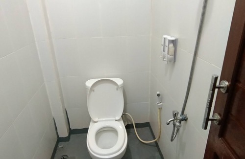 Kuala Lipis Hotel | Hotel O Fanilly Guest House MarabahanNearJembatan Rumpiang