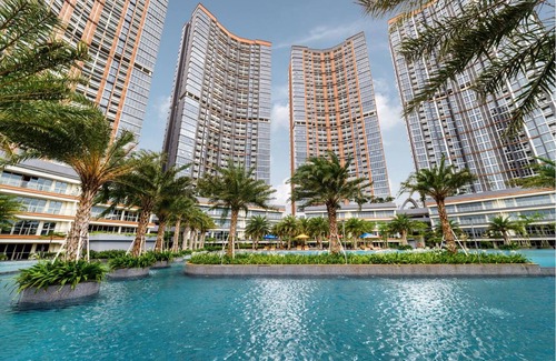 Pantai Indah Kapuk Apartment | Three-bedrooms, Oakwood Apartments Pik Jakarta
