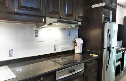 Na Kluea Apartment | Large studio Baan Suan Lalana