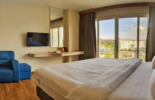 Lubuk Baja Hotel | Lovina 0305 at Aston Batam Hotel & Residence