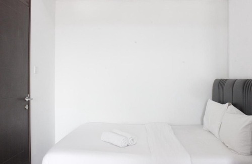 Cibaduyut Apartment | Modern & Spacious 1BR at Mekarwangi Square Apartment By Travelio