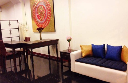 Wat Bowon Niwet House | Motel ∙ 8 guests