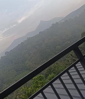 Rajakkad House | Mount Mist Villa