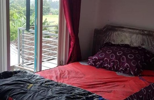 Sidomulyo House | Mutiara Regency F10 3BR