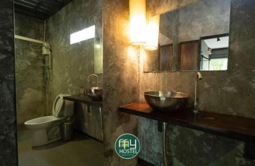 Bai Lan Hotel | My Hostel Lonely Beach