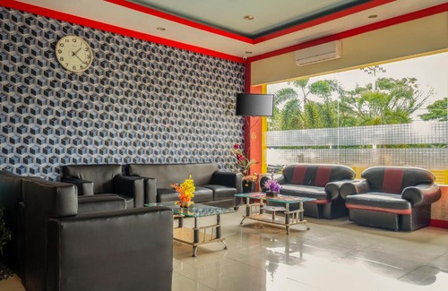 Biringkanya Hotel | OYO 329 Hotel Darma Nusantara 2