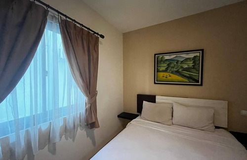 Surakarta Hotel | OYO 94442 Jebres Inn