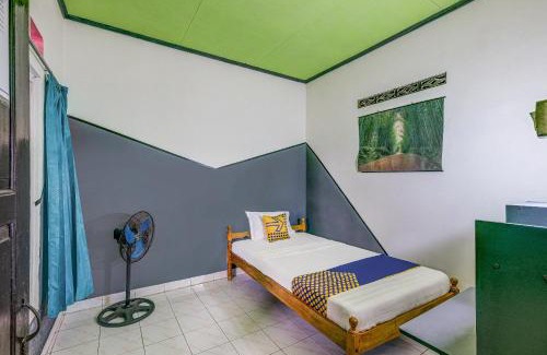 Pakem Hotel | OYO Homes 90987 Desa Wisata Gabugan Syariah