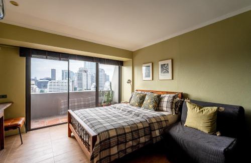 Nana Apartment | PEONY Rustic Apartment Sukhumvit, Nana BTS