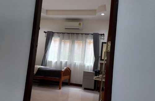 Bang Yi Khan House | Porntip-RAMA 8-Homestay
