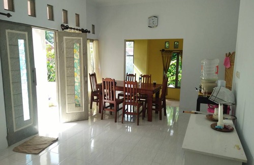 Salahutu Resort | Private room ∙ 2 guests
