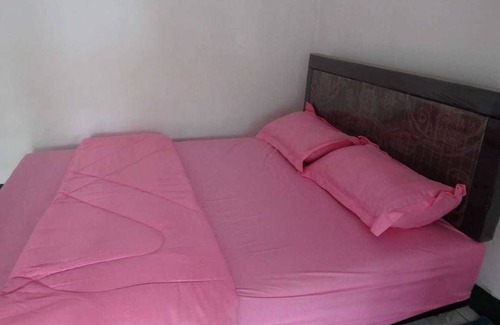 Kecamatan Sikur Resort | Private room ∙ 2 guests