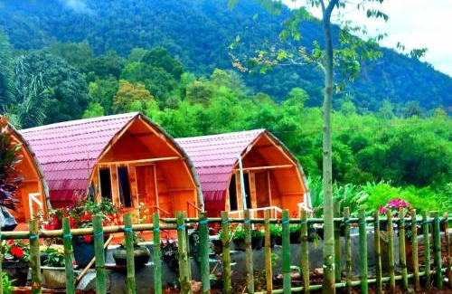 Berastagi Hostel | Puncak2 berastagi