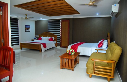 Neyyattinkara Hotel | RB Palace