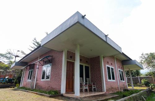 Sukabumi Hotel | RedDoorz Plus At Grand Yustik Sukabumi